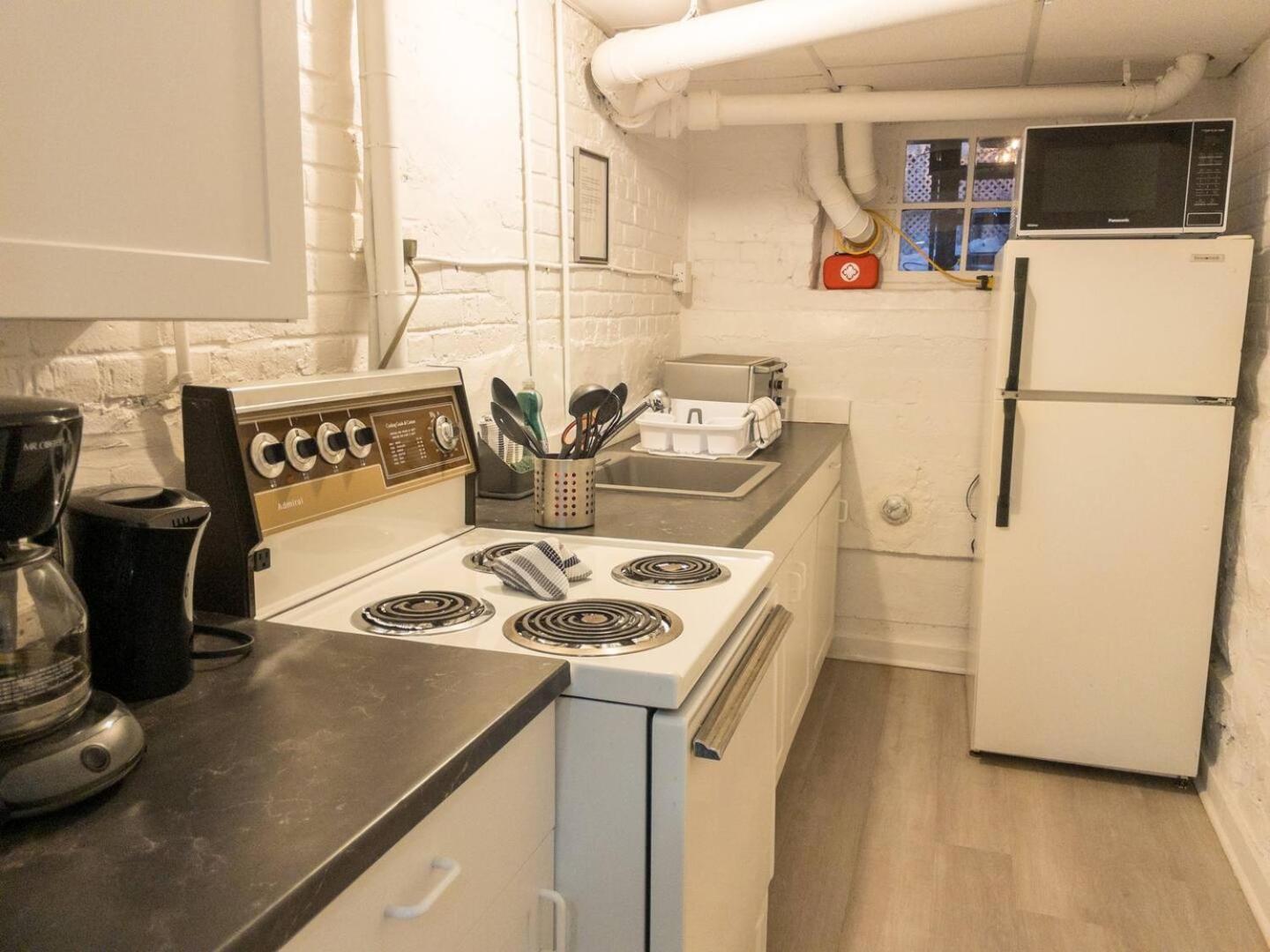 Heart Of Mtr For Memerable Experiance 2 Backyard 7Minmetro Fully Renovated & Equipped Montreal Luaran gambar